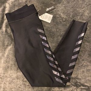 Ultracor Luxe Chevron Pixelate Leggings